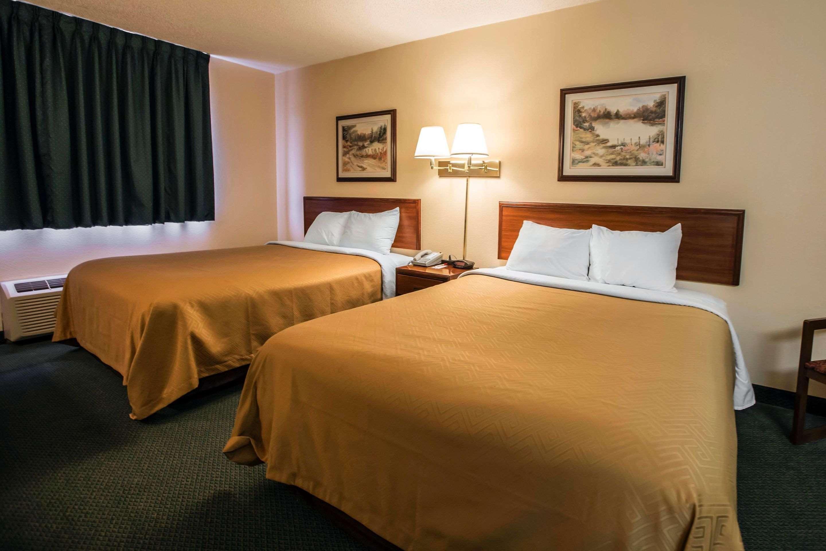 Econo Lodge Princeton Exterior photo